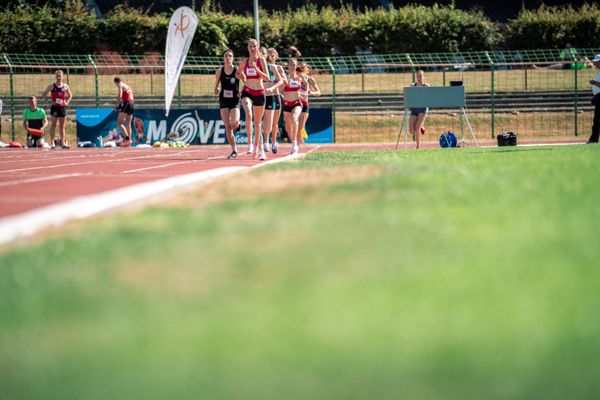 Marie Proepsting (VfL Eintracht Hannover), Jasmina Stahl (Hannover 96), Jana Schluesche (VfL Eintracht Hannover) am 02.07.2022 waehrend den NLV+BLV Leichtathletik-Landesmeisterschaften im Jahnstadion in Goettingen (Tag 1)